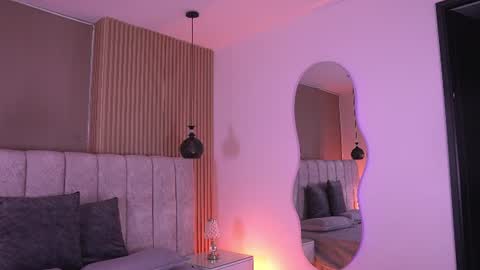 Snapshot of ss_samantha chatting on 07-18-26, 07:17 samantha online show from 07-18-26, 07:17