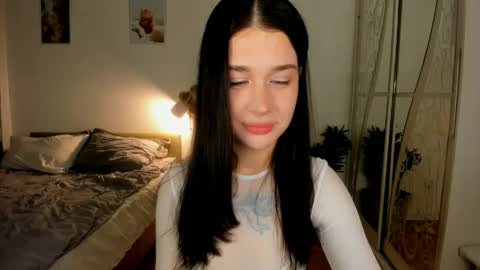 Snapshot of ssash1mii chatting on 04-20-26, 09:49 Hey guys i miss you so much online show from 04-20-26, 09:49