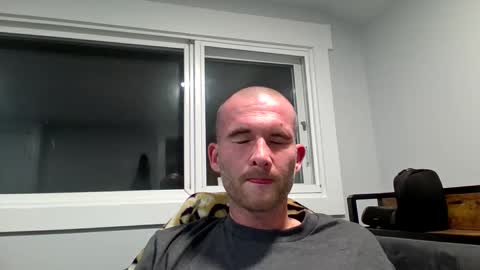 Snapshot of sscccooottt chatting on 11-23-25, 10:15 sscccooottt online show from 11-23-25, 10:15