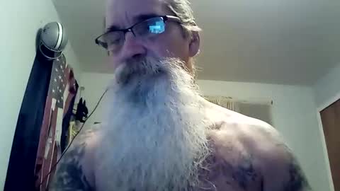 Snapshot of ssdrums3 chatting on 04-07-26, 05:52 ssdrums3 online show from 04-07-26, 05:52