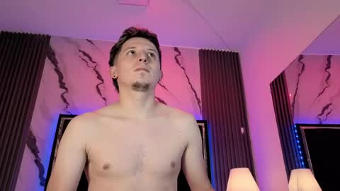 Snapshot of ssexcouple chatting on 05-17-26, 10:33 Try my private online show from 05-17-26, 10:33