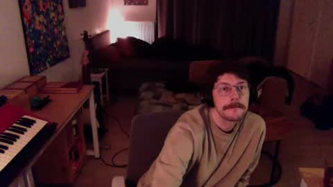 Snapshot of ssnttsnttsnss chatting on 12-04-24, 09:46 Roger online show from 12-04-24, 09:46