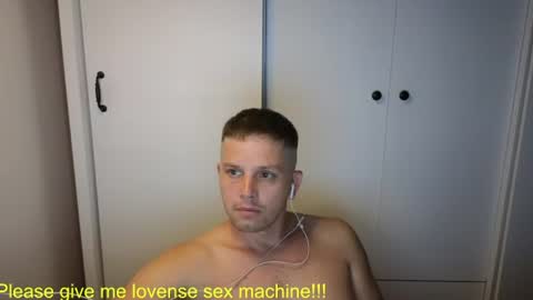 st1vemaster01 online show from 07-13-26, 02:09