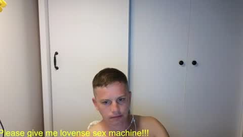 st1vemaster01 online show from 07-17-26, 12:45