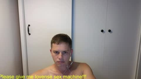 st1vemaster01 online show from 07-28-26, 12:48