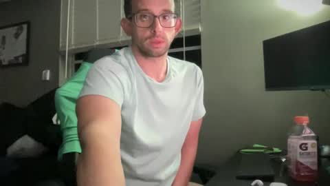 Jose online show from 12-15-24, 02:41