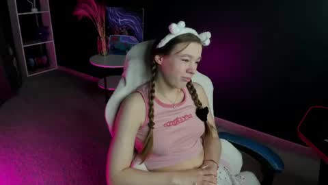 Snapshot of st_ormy chatting on 07-09-26, 02:59 Stormy online show from 07-09-26, 02:59