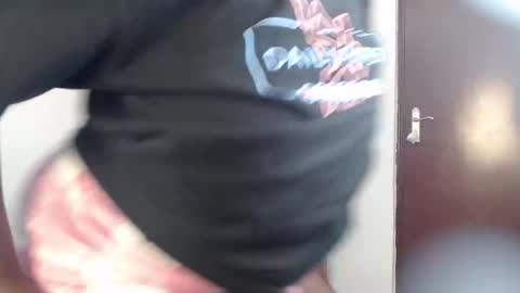 Snapshot of stacey_jaxn chatting on 02-14-26, 05:59 stacey_jaxn online show from 02-14-26, 05:59