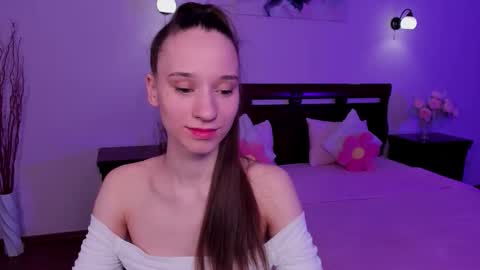 Snapshot of staceycutie chatting on 02-28-26, 05:14 StaceyCutie online show from 02-28-26, 05:14