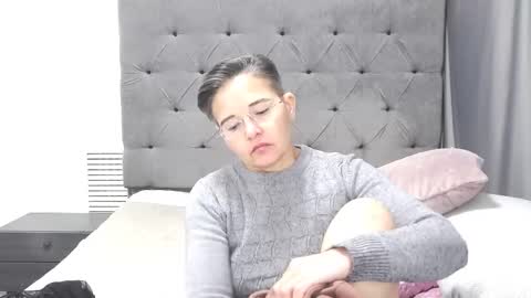 staceydarling online show from 10-27-25, 06:28