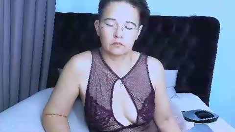 staceydarling online show from 07-08-26, 09:14