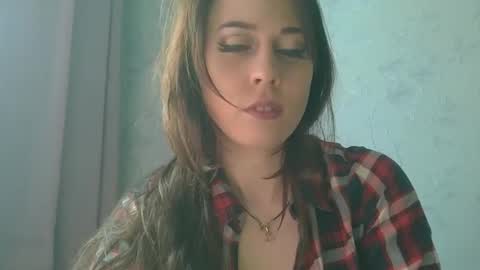 Snapshot of staceywellsx chatting on 05-13-26, 08:23 staceywellsx online show from 05-13-26, 08:23