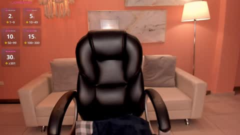 Stacy Woods online show from 12-18-24, 05:21