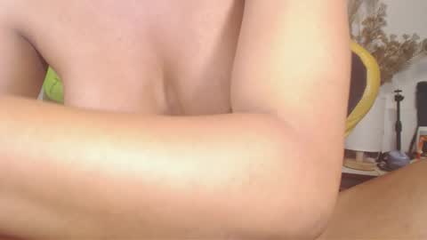 Snapshot of stacy_cummer chatting on 11-02-25, 10:17 stacy_cummer online show from 11-02-25, 10:17