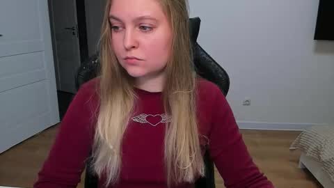 Stacy  online show from 11-26-25, 03:46