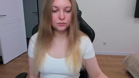 Stacy  online show from 02-05-26, 10:42