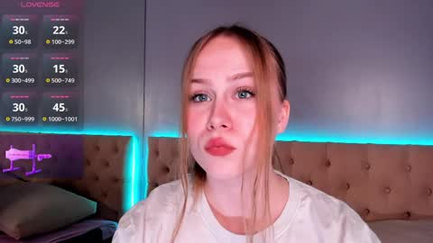 Snapshot of stacy_moorexx chatting on 05-14-26, 08:48 STACY online show from 05-14-26, 08:48