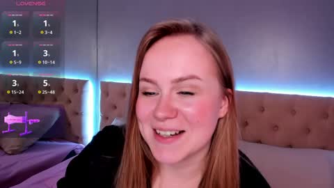 Snapshot of stacy_moorexx chatting on 05-17-26, 08:49 STACY online show from 05-17-26, 08:49