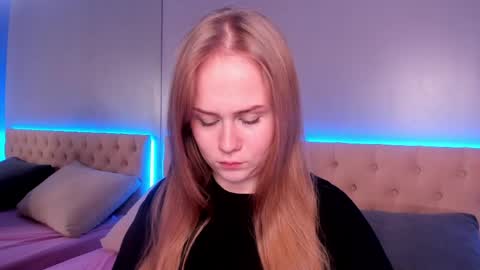 Snapshot of stacy_moorexx chatting on 05-26-26, 08:38 STACY online show from 05-26-26, 08:38