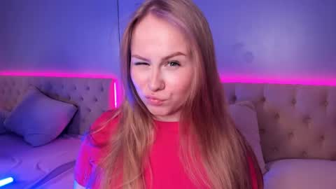 Snapshot of stacy_moorexx chatting on 06-02-26, 08:33 STACY online show from 06-02-26, 08:33
