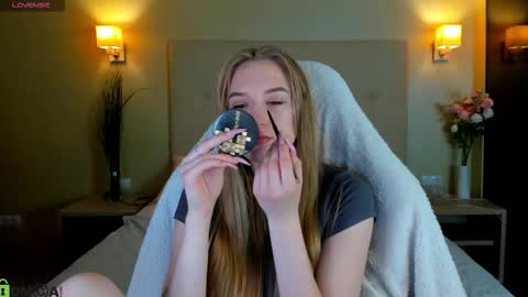 Snapshot of stacy_riiver chatting on 02-19-26, 09:27 Stacy Mon Tue Wed Thu Fri Sun GMT GMT 3 1000am - 0400pm online show from 02-19-26, 09:27