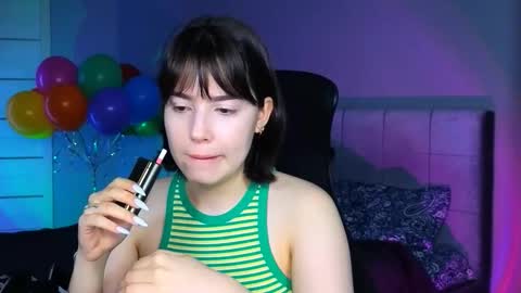 Snapshot of stacygonzales_ chatting on 03-20-26, 06:29 Bye bye dear See you on December 3st online show from 03-20-26, 06:29