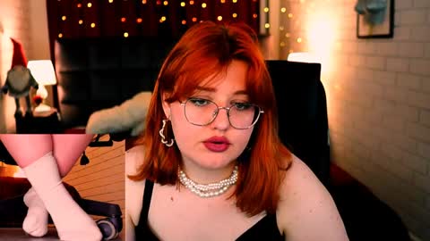 Snapshot of stacyjensen chatting on 05-11-26, 04:04 Stasey online show from 05-11-26, 04:04