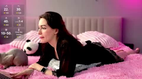 stacykelly online show from 05-13-26, 03:48