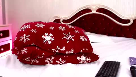 Stacy online show from 03-08-25, 01:06