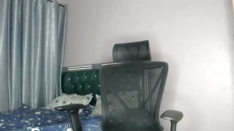 Snapshot of staminalord chatting on 08-02-26, 01:37 calvin online show from 08-02-26, 01:37