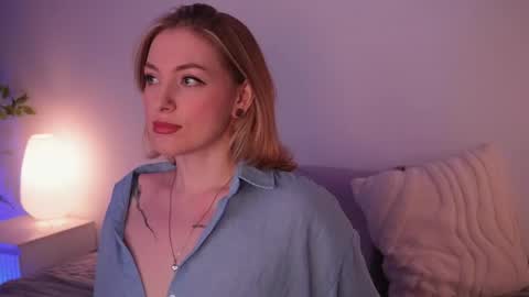 Kristina online show from 02-08-26, 01:03