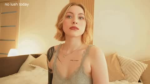 Snapshot of stanovaya300kg chatting on 06-03-26, 01:14 Kristina online show from 06-03-26, 01:14