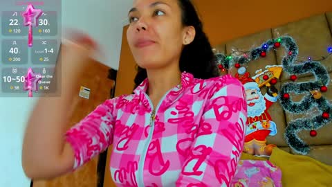 Estrella online show from 12-19-24, 12:56