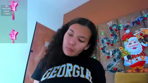 Estrella online show from 12-26-24, 06:22