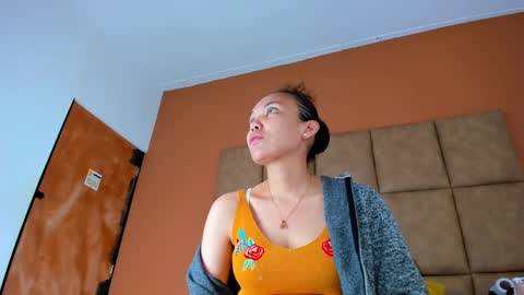 Estrella online show from 02-01-25, 11:54