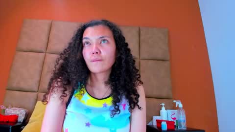 Estrella online show from 02-03-25, 05:46