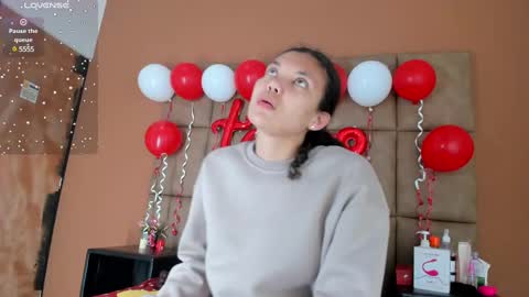 Estrella online show from 02-13-25, 12:00