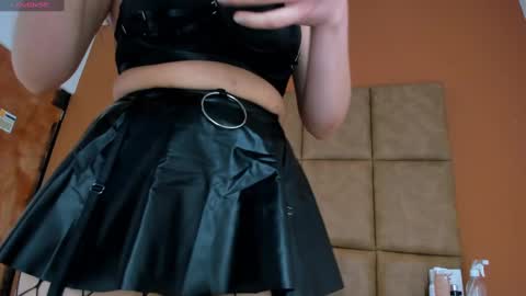 Estrella online show from 02-26-25, 12:58