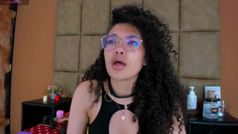 Estrella online show from 02-26-25, 07:05