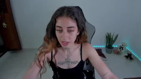 Snapshot of star_shooting chatting on 06-26-26, 07:07 star_shooting online show from 06-26-26, 07:07