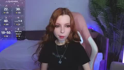Snapshot of star_tarra chatting on 06-11-26, 02:11 Tarra online show from 06-11-26, 02:11