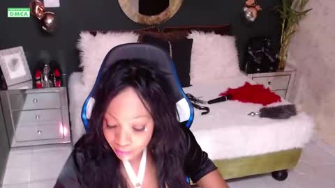 Welcome Im VICTORIA  Your love is my passion activate my love and moaning with your tips and enjoy with me online show from 01-06-25, 01:20