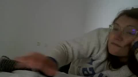 Snapshot of starlagurl chatting on 02-06-25, 08:29 starlagurl online show from 02-06-25, 08:29