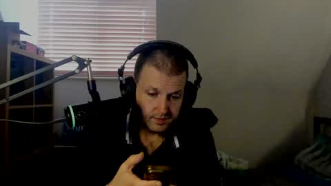 Snapshot of starlight1987 chatting on 12-16-24, 12:06 Adam online show from 12-16-24, 12:06