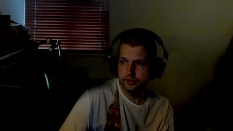 Snapshot of starlight1987 chatting on 12-28-24, 09:31 Adam online show from 12-28-24, 09:31