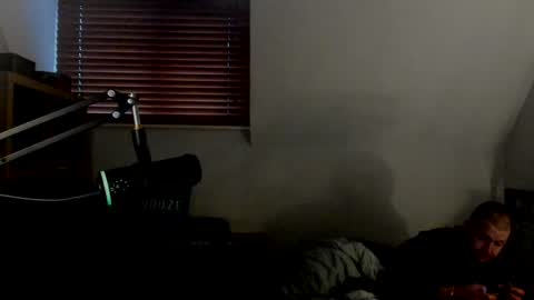 Snapshot of starlight1987 chatting on 01-18-25, 08:31 Adam online show from 01-18-25, 08:31