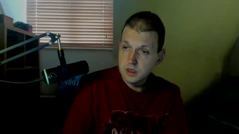 Snapshot of starlight1987 chatting on 02-04-25, 09:38 Adam online show from 02-04-25, 09:38