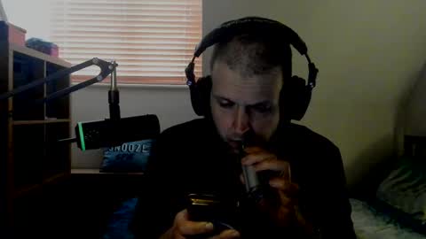 Snapshot of starlight1987 chatting on 02-22-25, 10:07 Adam online show from 02-22-25, 10:07