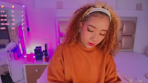 Snapshot of starlightsss_ chatting on 06-03-26, 03:39 . online show from 06-03-26, 03:39