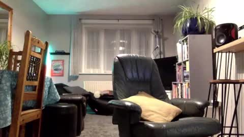 Starpizzle online show from 02-01-26, 07:56